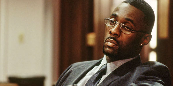 Idris Elba como Stringer Bell.