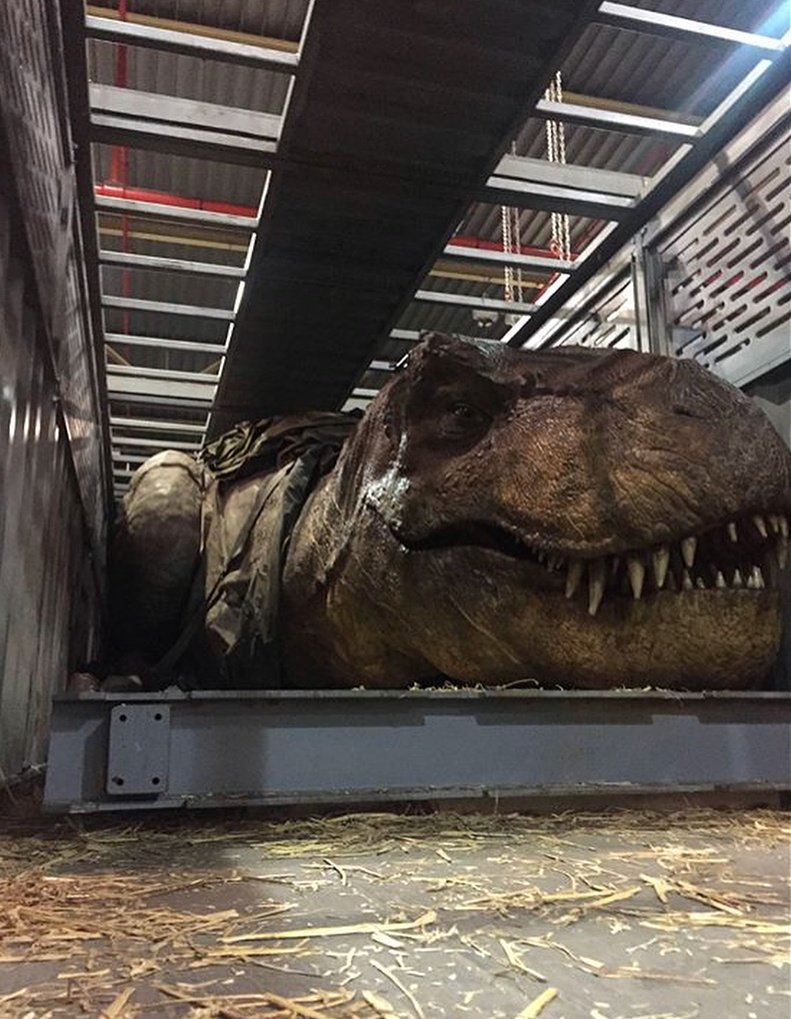 Jurassic World: Fallen Kingdom | Primeiras imagens de Rexy – Torre de ...